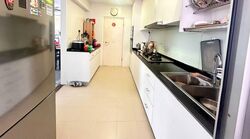 Blk 292B Skypeak @ Bukit Batok (Bukit Batok), HDB 5 Rooms #520678541